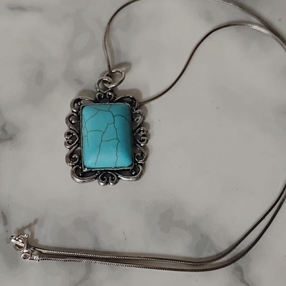 Turquoise Necklace - Picture 5 of 5